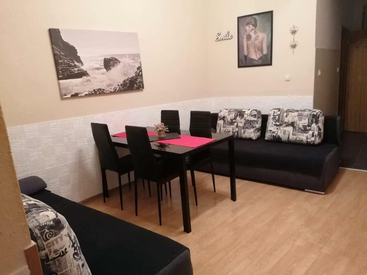 Apartman Miki Pula Exterior foto